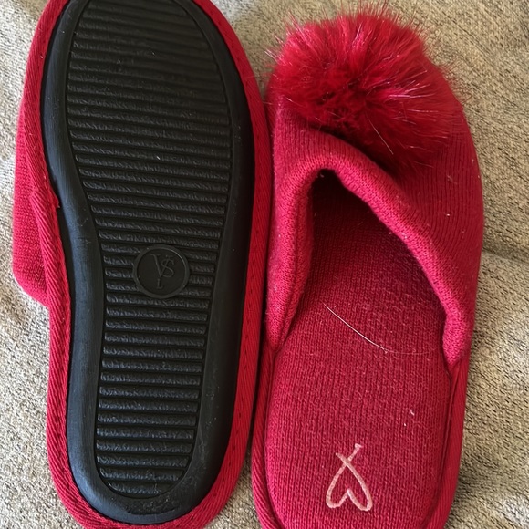 Victoria Secret slippers - Picture 6 of 6